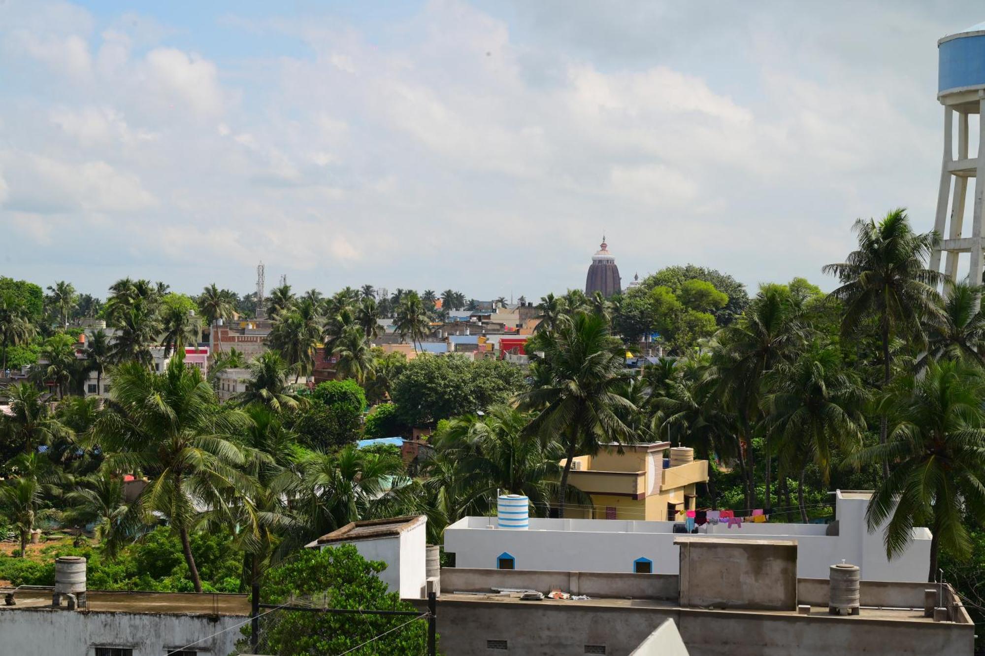 Mor Blue Sagar-পুরী সমুদ্র সৈকত ও মন্দিরের কাছে বাঙালি মার্কেটের কাছে হোটেল ব্লু সাগর -lift, Wifi With Restaurant Facilities- Near Sea Beach And Temple Best Selling & Best Choice Of Travellers Hotel 3*
